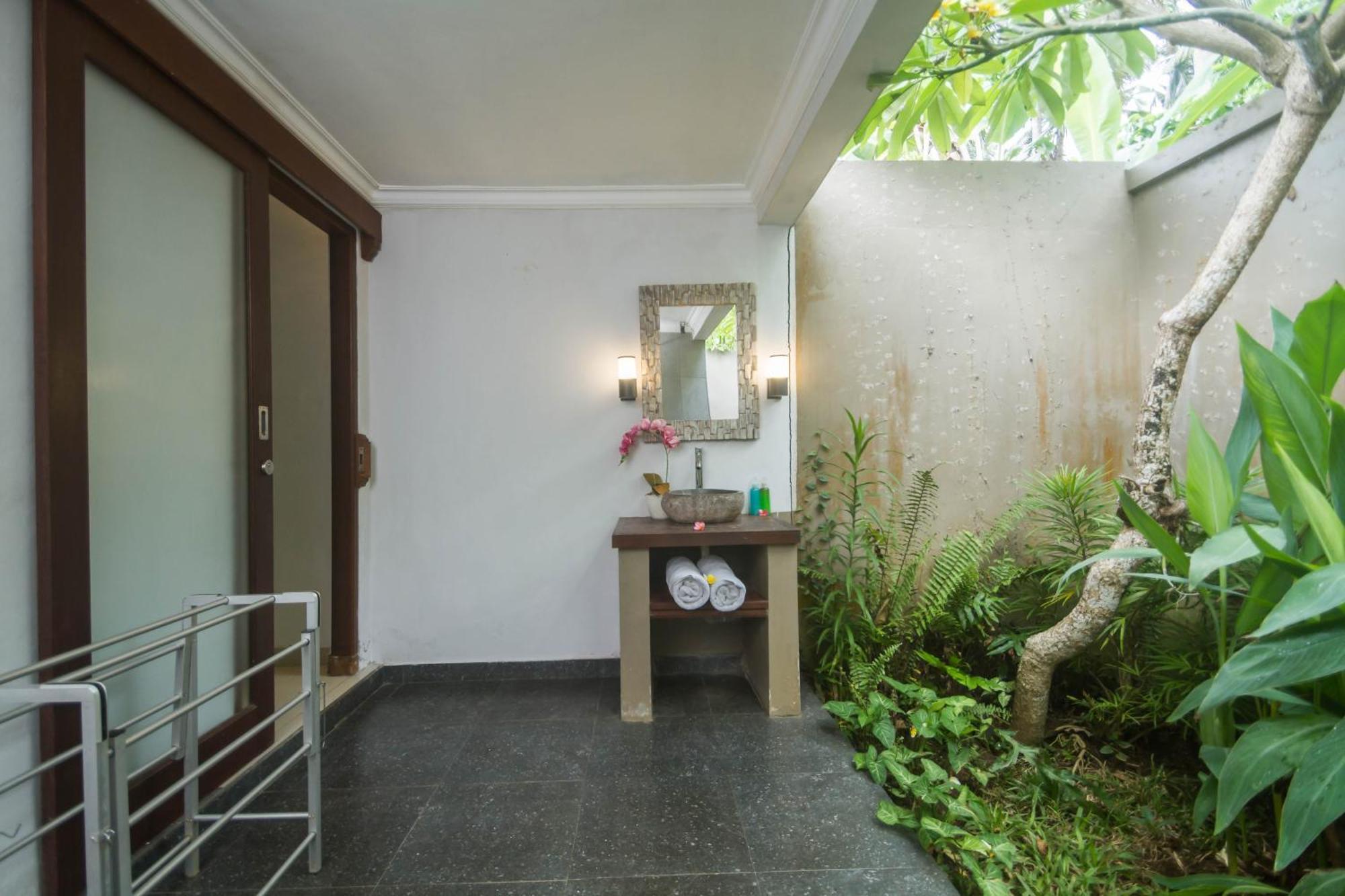 Parthi Puri Ubud Exterior foto